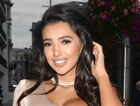 chloe khan|Chloe khan .